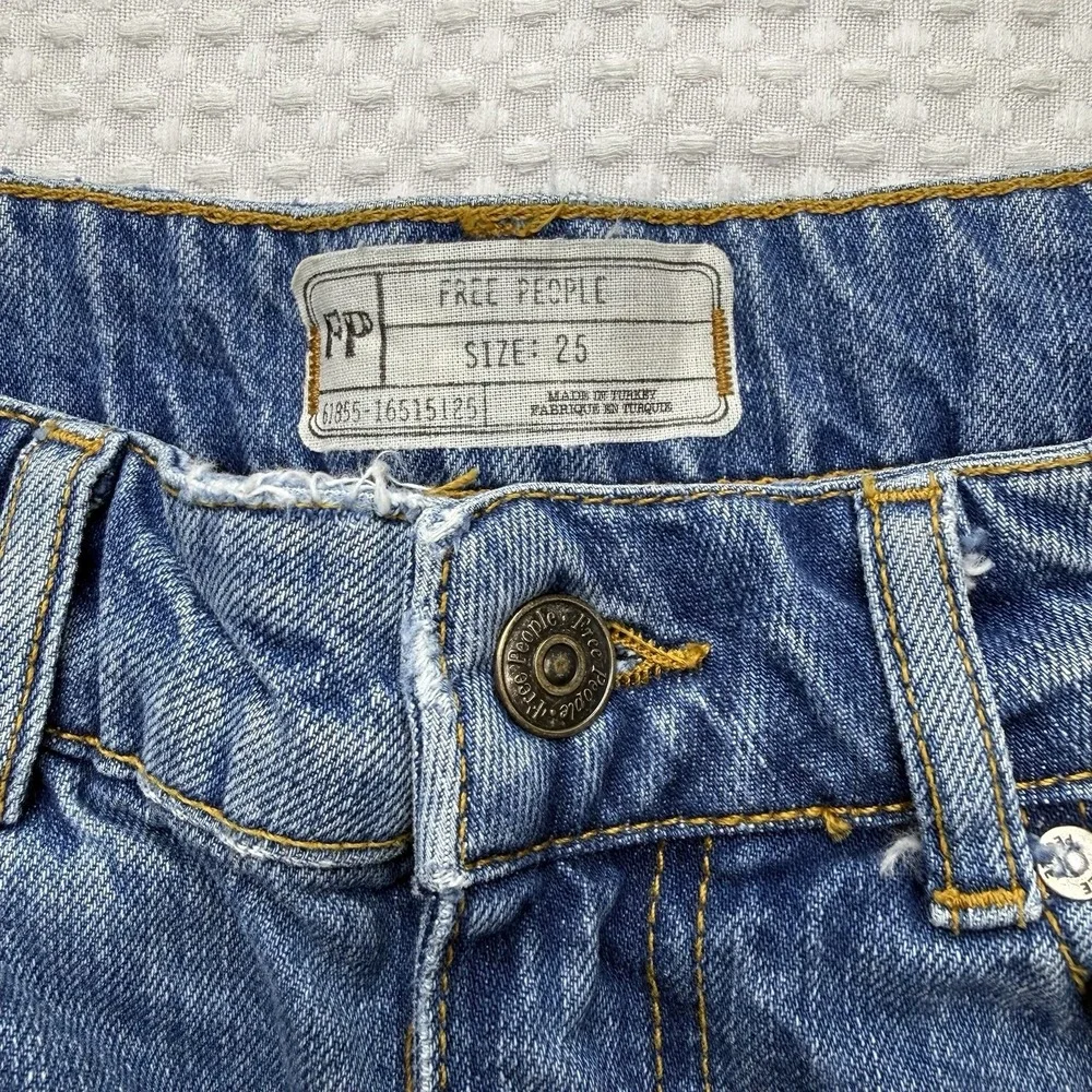 Free People Women's 25 Blue Denim Mini Skirt Floral Embroidered Studded Fringe